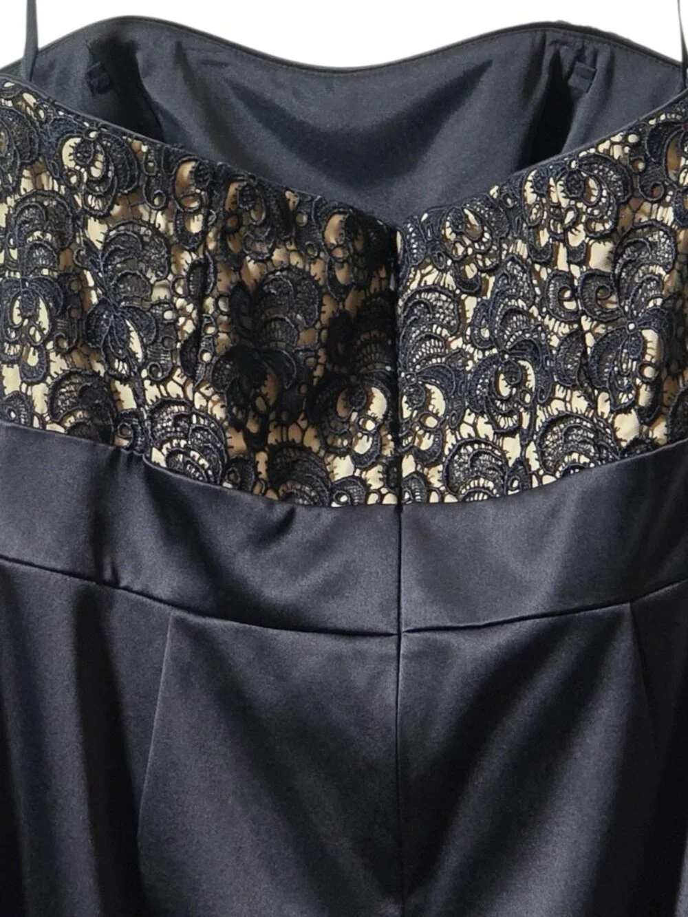 White House Black Market Lace Cocktail Dress Size 6 Black Satin Tulip Wedding
